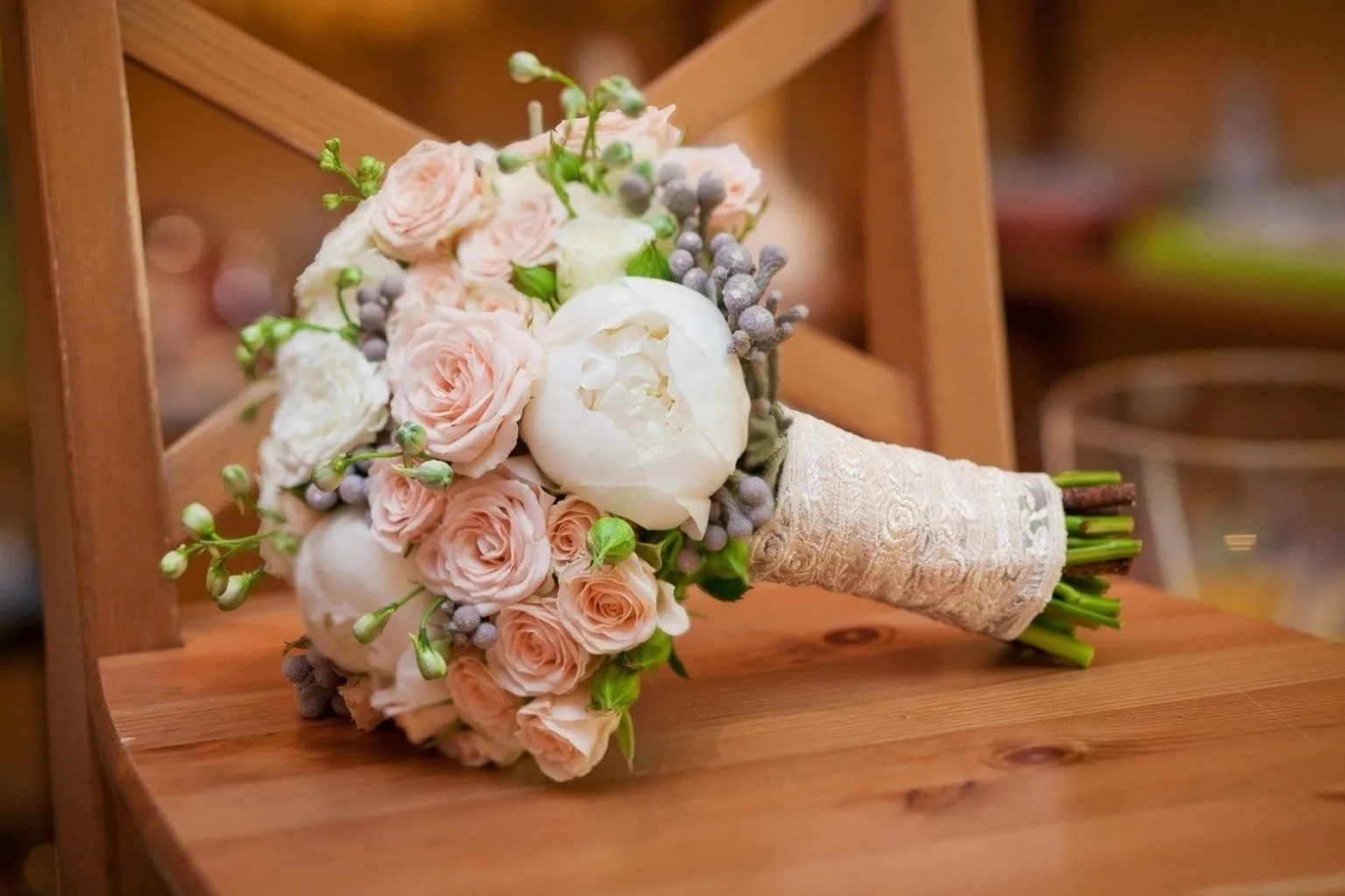 Crafting Your Dream Bridal Bouquet with Zonoroobby